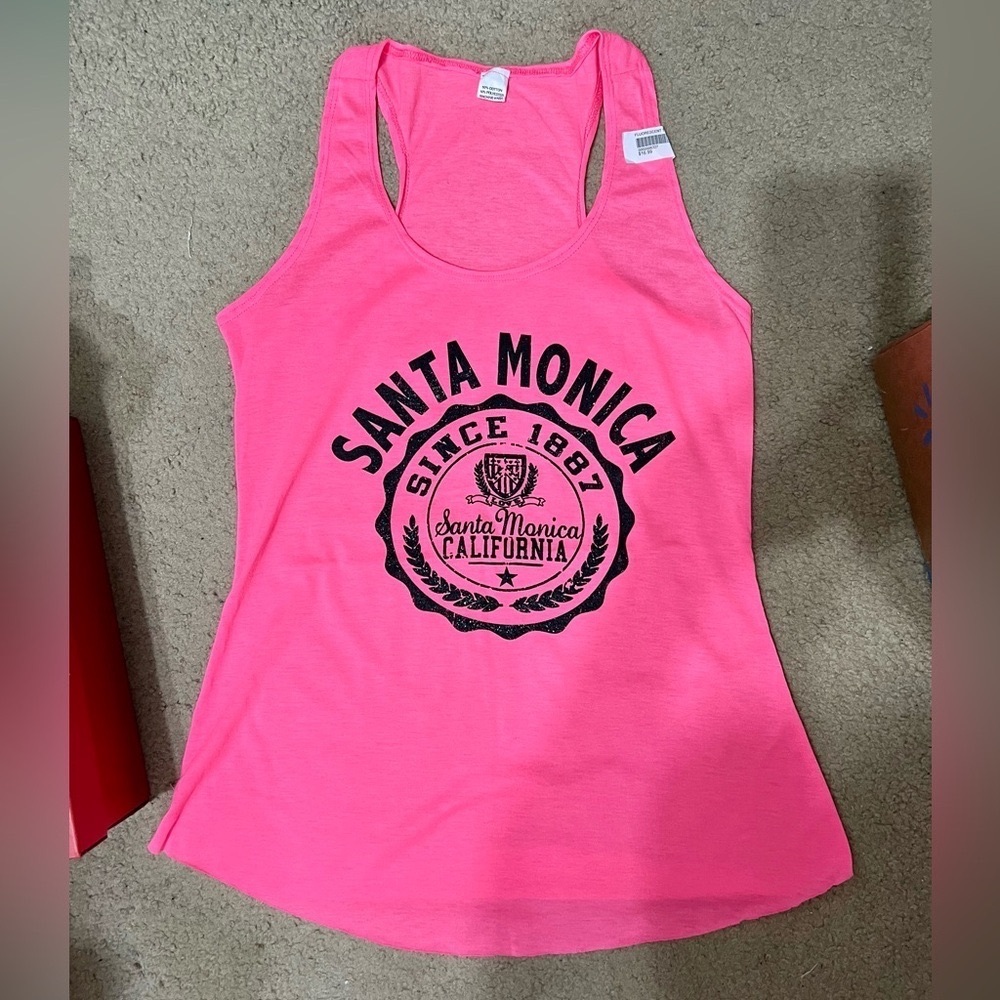 Pink Sleeveless Santa Monica Fitted Tank Top with Striking Black Design